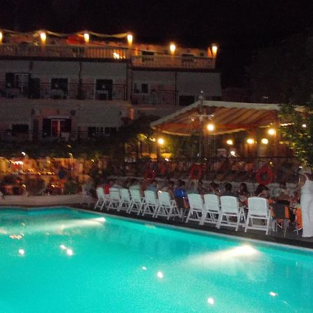 Argo Pool & Bar Aparthotel Benitses  Exteriör bild